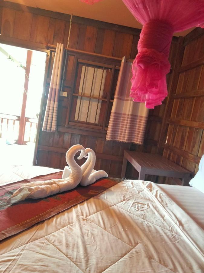 Riverside Bungalow Ban Dondét エクステリア 写真
